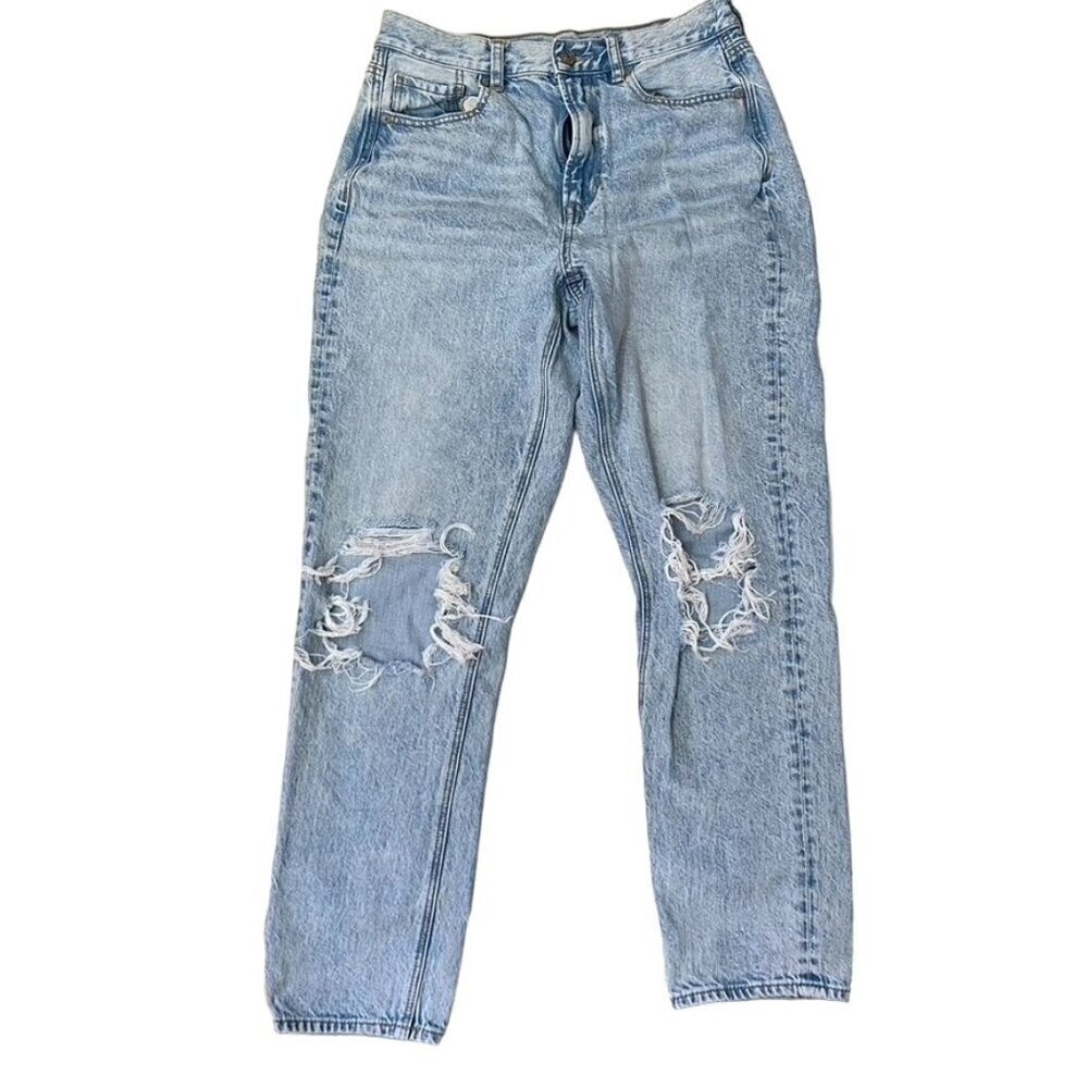 American Eagle Outfitters Curvy Ripped Mom Jeans Size 6 Light Wash Distressed